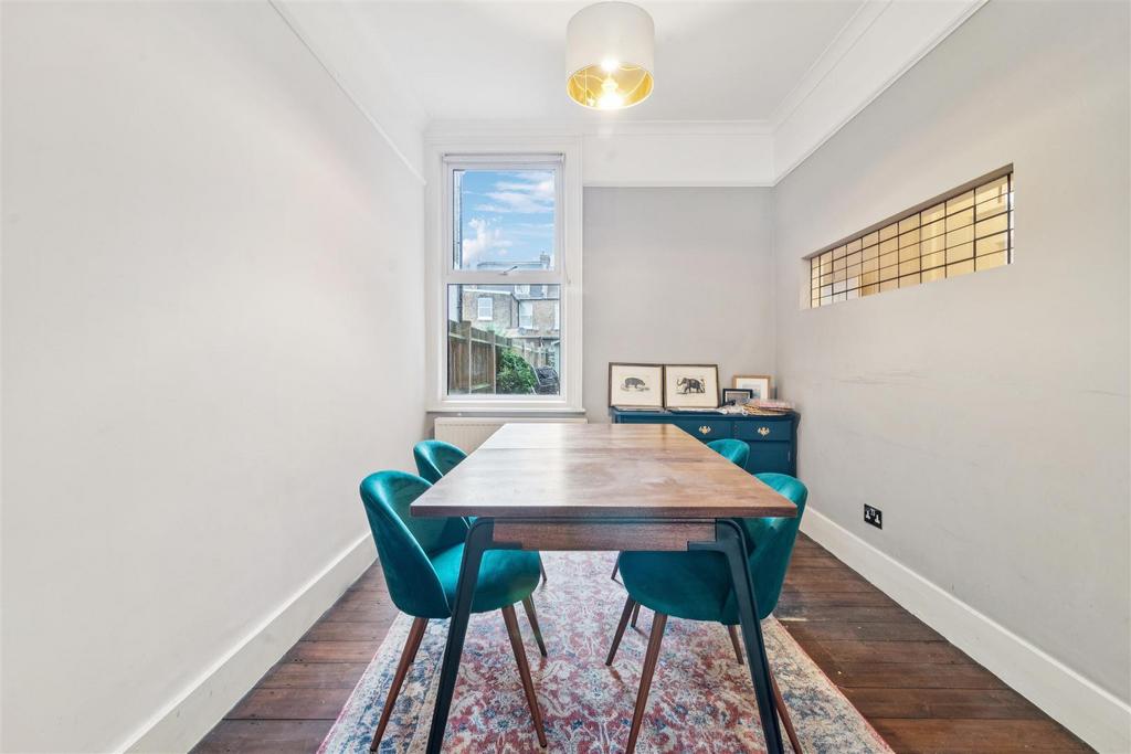 Montgomery Road, W4 - FOR SALE