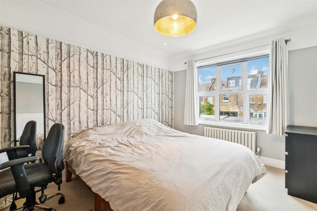 Montgomery Road, W4 - FOR SALE