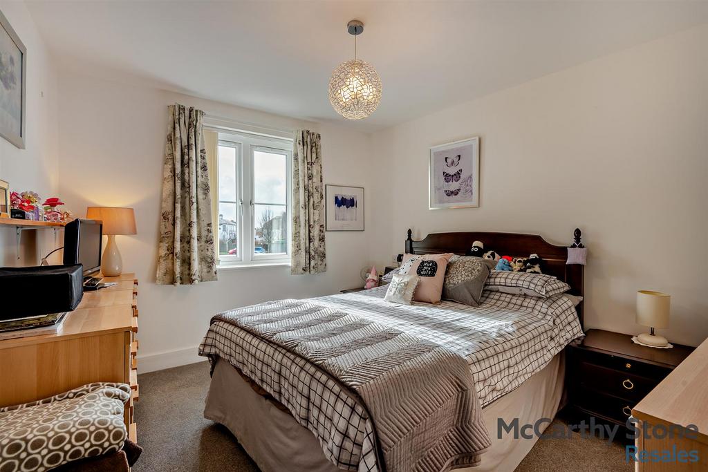 8677384-interior09-800.jpg