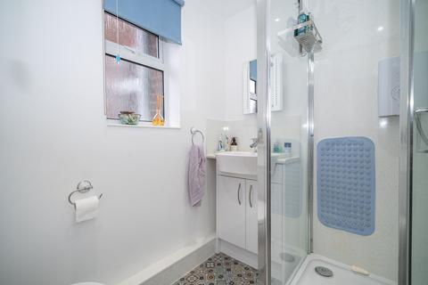 undefined, Enslow Close, Caddington, LU1