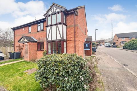 2 bedroom terraced house for sale, Poppyfields, Bedford