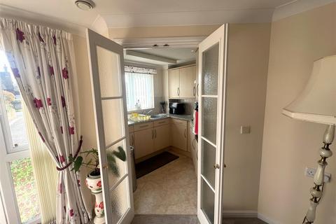 undefined, Church Street, Littlehampton