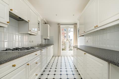 undefined, Clevedon Road, TWICKENHAM, TW1