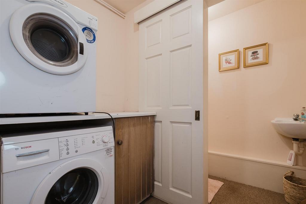 Utility and Guest WC