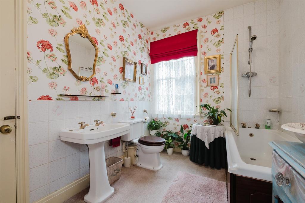 Family Bathroom