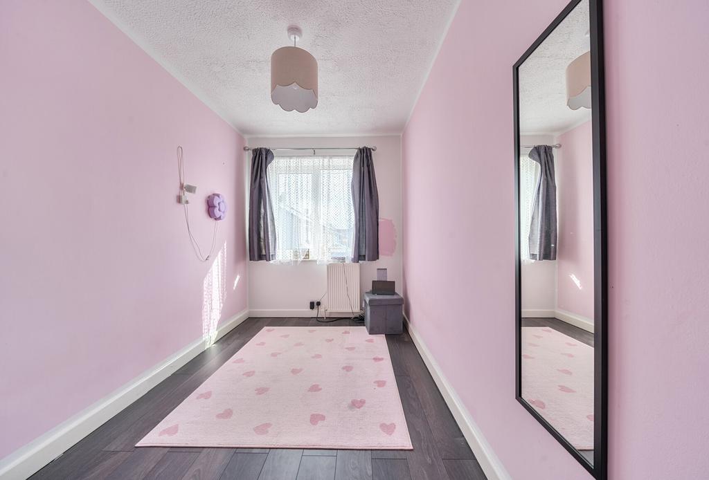 1423932-18-69b000...