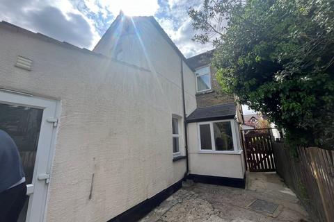 1 bedroom flat for sale, Flat 3, 28 Clyde Road, Croydon, Surrey, CR0 6SU