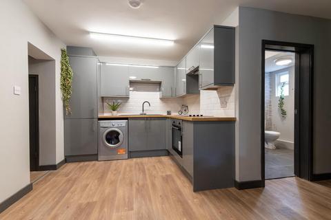 4 bedroom semi-detached house for sale, Winsover Road, SPALDING