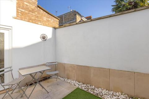 3 bedroom house for sale, The Courtyard, Gowan Avenue, London, SW6