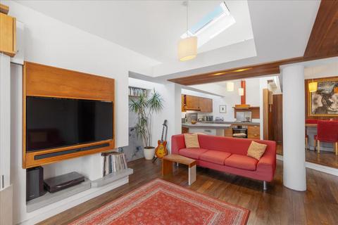 3 bedroom house for sale, The Courtyard, Gowan Avenue, London, SW6
