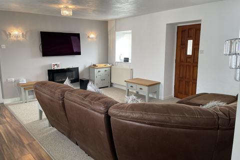 undefined, Elim, Llanddeusant, Anglesey, LL65