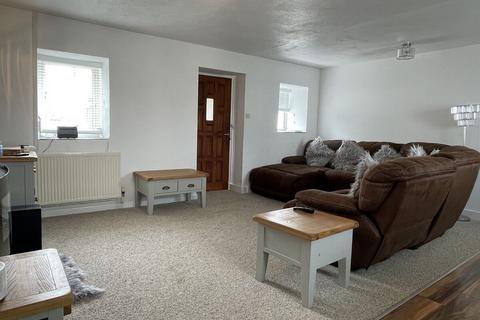 undefined, Elim, Llanddeusant, Anglesey, LL65