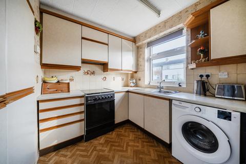 2 bedroom apartment for sale, Fairby Road, Lee