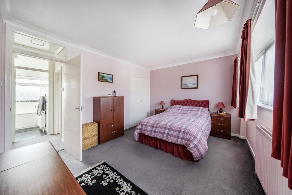 1433016-4-69bd70b...