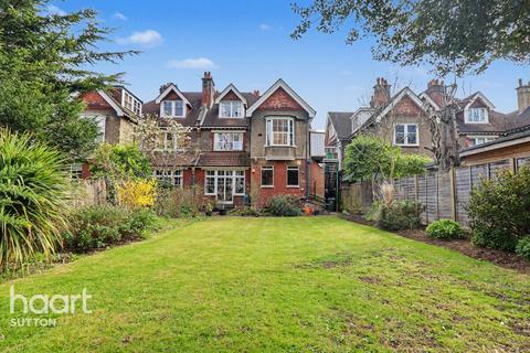 2 bedroom apartment for sale, Cedar Road, Sutton