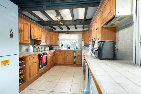 3 bedroom detached house for sale, Primrose Bank, Wem, Shrewsbury, Shropshire