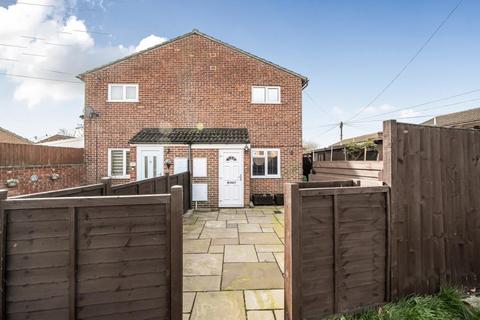 1 bedroom semi-detached house for sale, Newbury,  Berkshire,  RG14