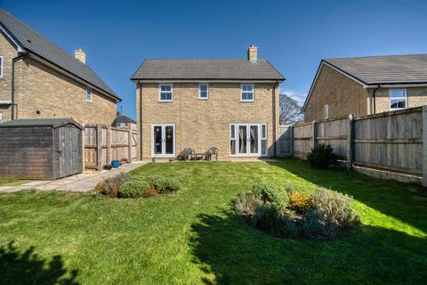 3 bedroom detached house for sale, Ashford Drive, Buxton