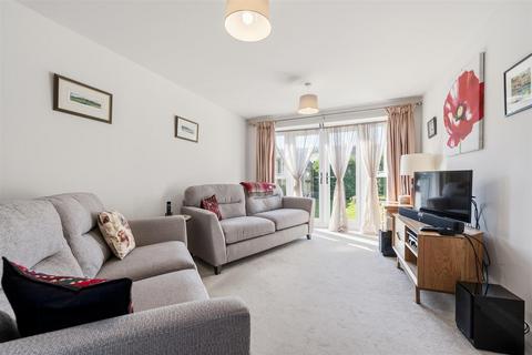 3 bedroom detached house for sale, Ashford Drive, Buxton