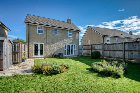 3 bedroom detached house for sale, Ashford Drive, Buxton