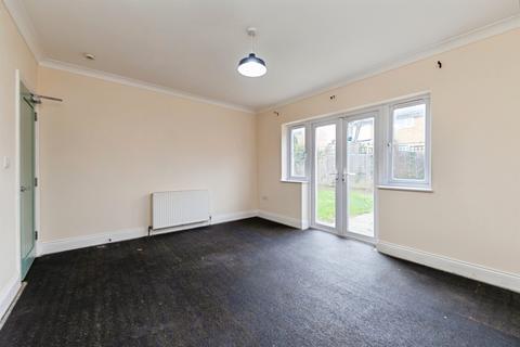 undefined, Woods Avenue, Hatfield