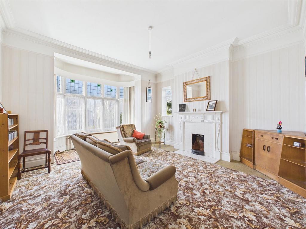 CAM02885 G0-PR0585-STILL016.jpg