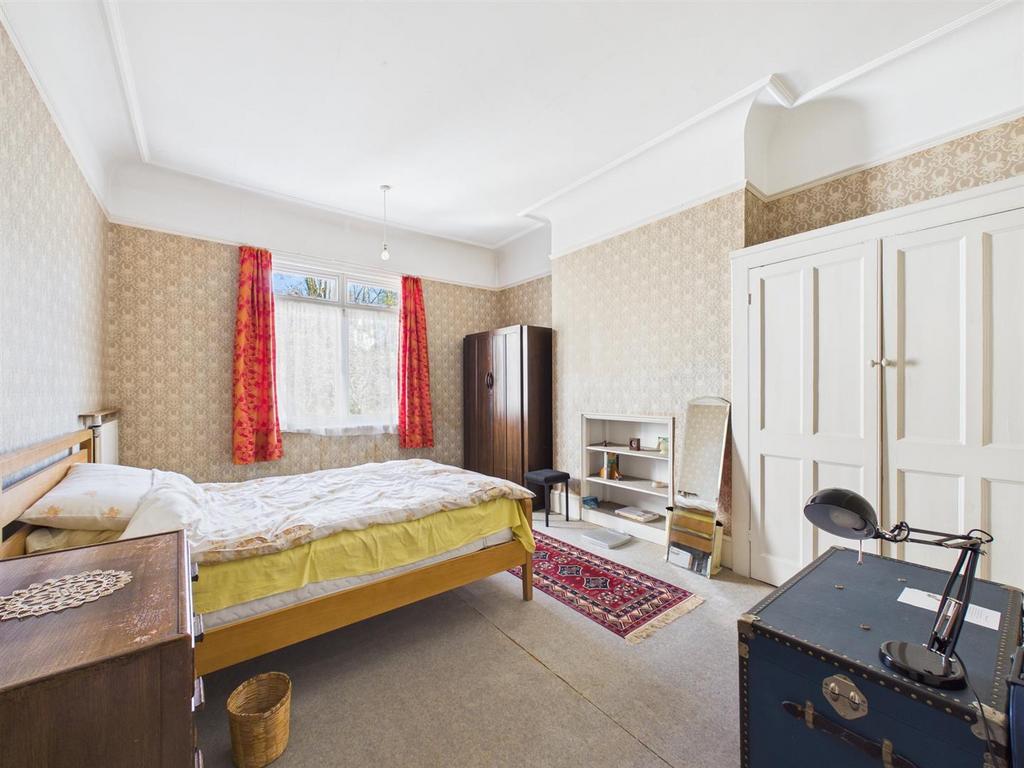 CAM02885 G0-PR0585-STILL028.jpg