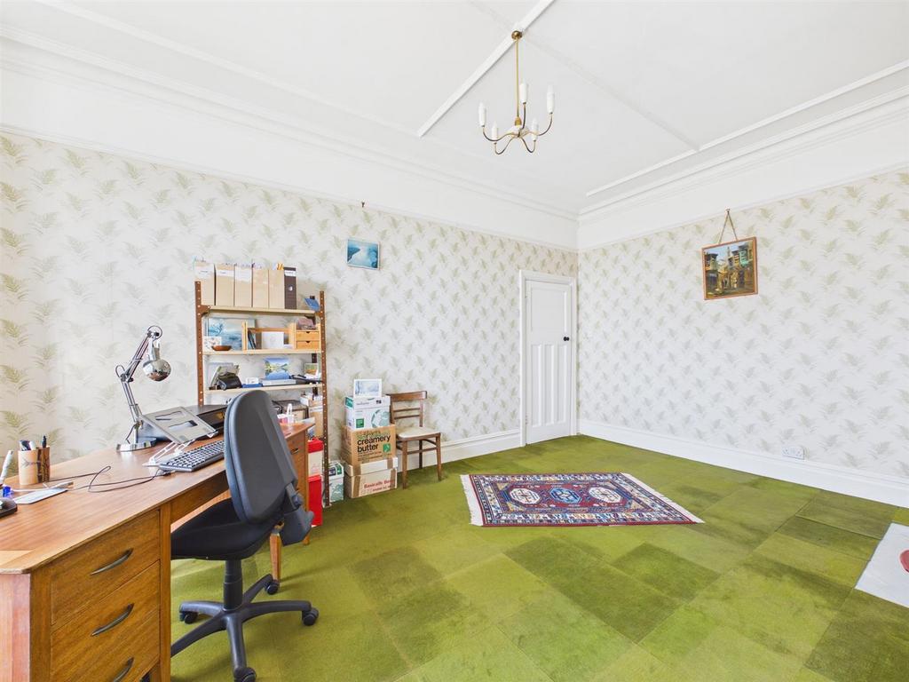 CAM02885 G0-PR0585-STILL013.jpg