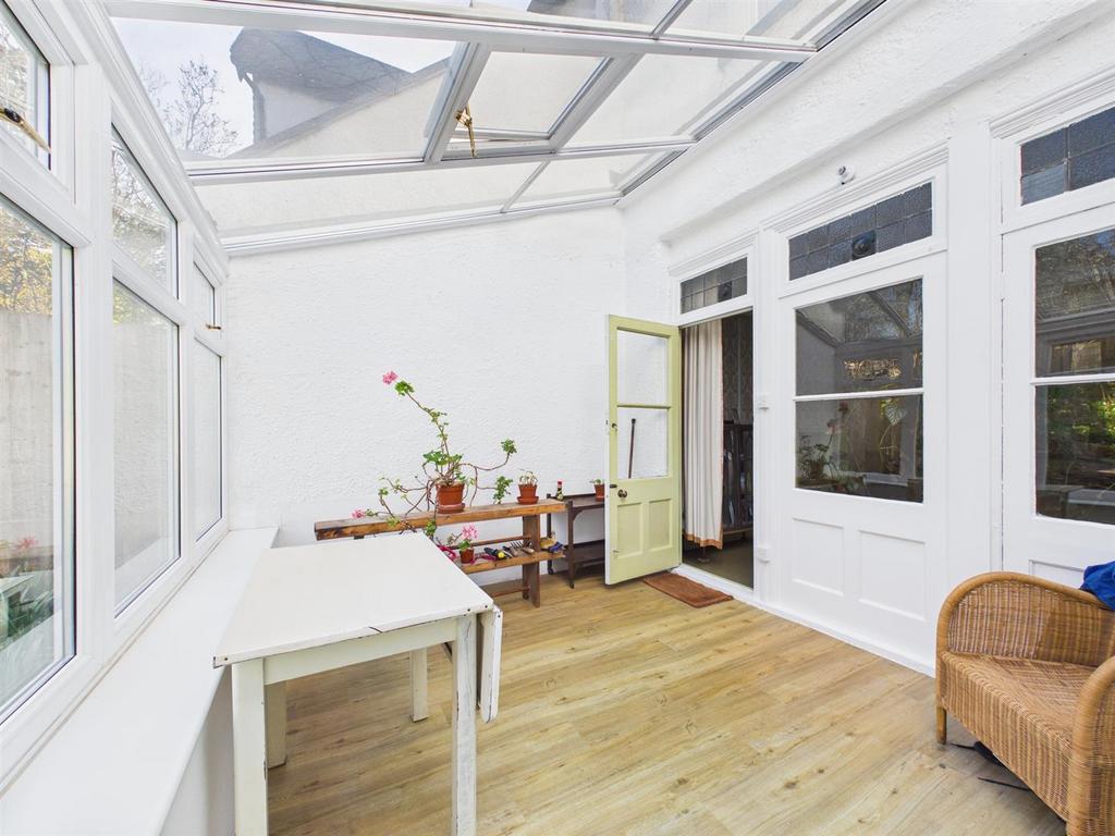 CAM02885 G0-PR0585-STILL008.jpg