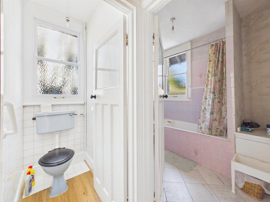 CAM02885 G0-PR0585-STILL020.jpg