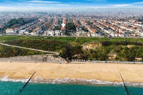 4 bedroom detached house for sale, Grand Avenue, Southbourne, Bournemouth, Dorset, BH6