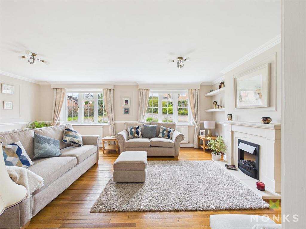 CAM01420 G0-PR0859-STILL009.jpg