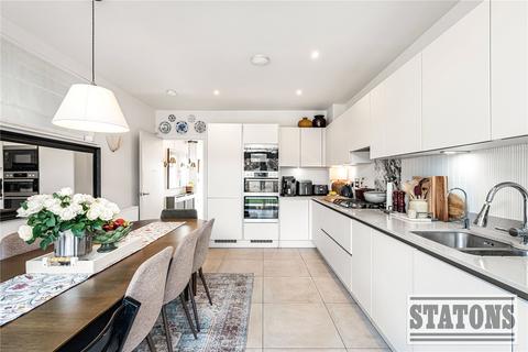 4 bedroom house for sale, Minotaur Drive, Barnet, EN5