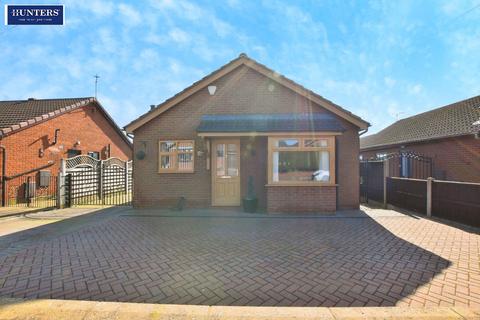 3 bedroom detached bungalow for sale, Blenheim Court, Scunthorpe