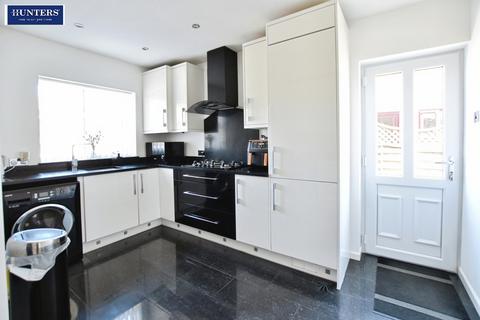 3 bedroom detached bungalow for sale, Blenheim Court, Scunthorpe