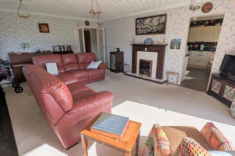 3 bedroom bungalow for sale, Pen Y Bryn, Cwmllynfell, Neath Port Talbot.