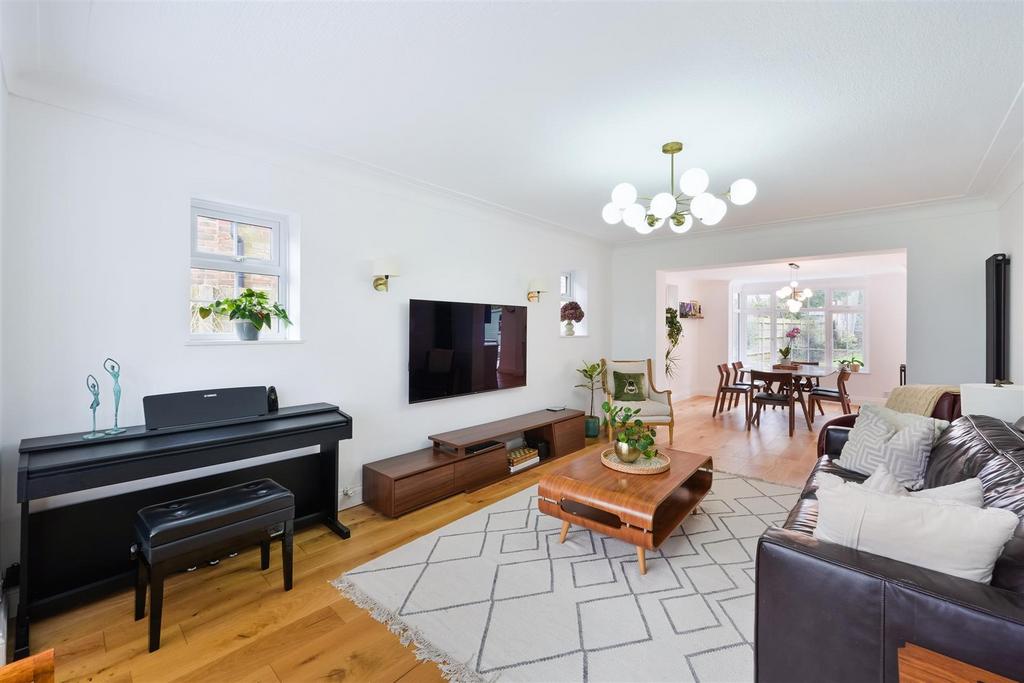 CUNNINGHAM ROAD, 11 A  (9).jpg