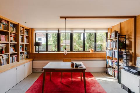 4 bedroom detached house for sale, Feversham House, Thames Ditton, Surrey