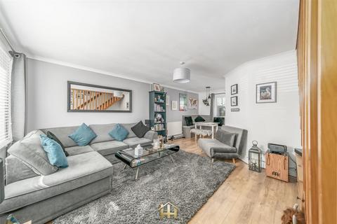 undefined, Haddington Place, Dundee DD4