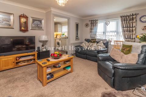 2 bedroom flat for sale, All Hallows Road, Blackpool FY2