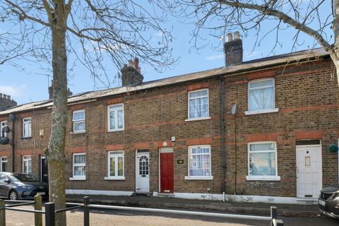 2 bedroom house for sale, George Street, Hanwell, W7