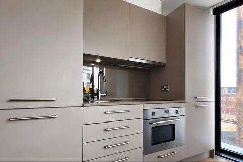 1 bedroom flat to rent, Stratosphere Tower | Stratford | London E15