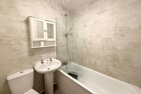 undefined, Meadow Drive, Bath