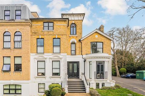 1 bedroom flat to rent, Hampton Road, Teddington TW11