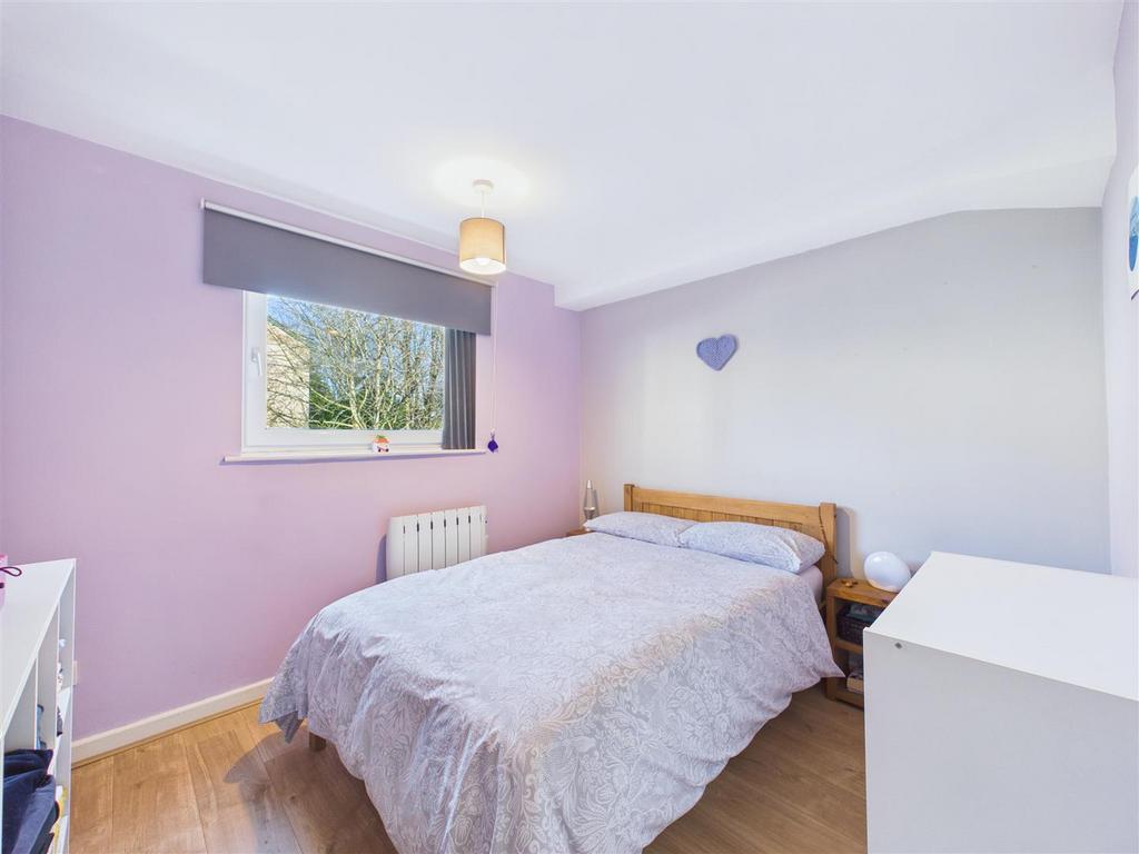 CAM05663 G0-PR0111-STILL015.jpg