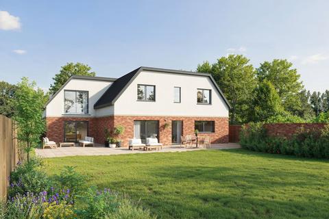 5 bedroom property with land for sale, College Road, Bromsgrove, B60