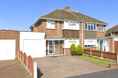 3 bedroom semi-detached house for sale, Ennerdale Road, Wolverhampton WV6