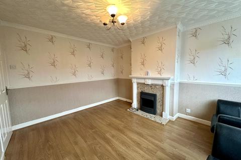 3 bedroom semi-detached house for sale, Ennerdale Road, Wolverhampton WV6