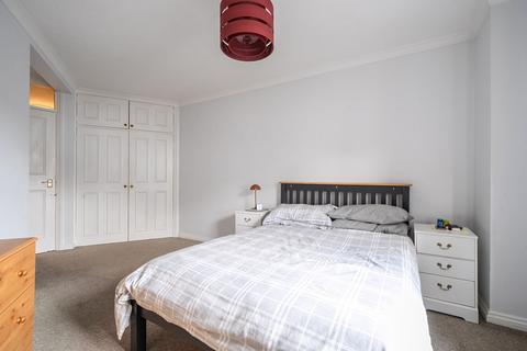 2 bedroom flat for sale, East Walls, Sharp Garland House East Walls, PO19