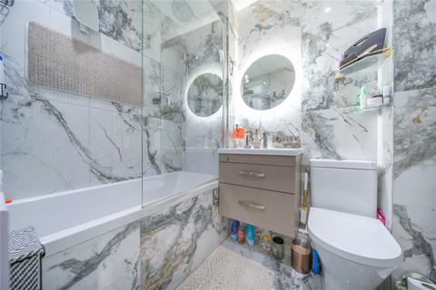 2 bedroom apartment for sale, Osprey Close, West Drayton, Middlesex, UB7